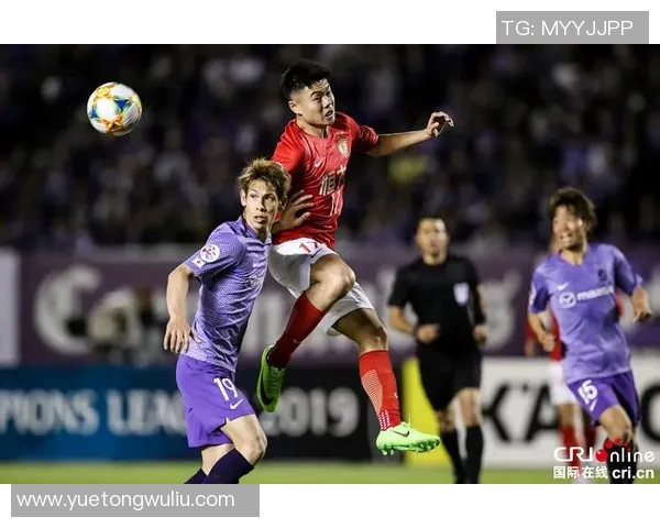 广州恒大对阵广岛的精彩直播盛况全程回顾与分析